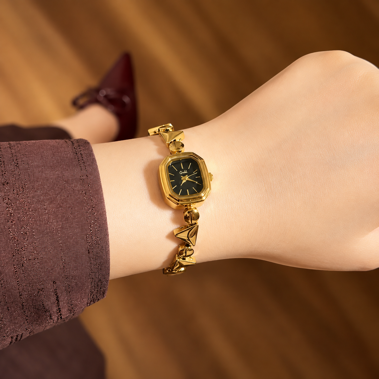 ÉLANE™ Sculptural Bracelet Watch