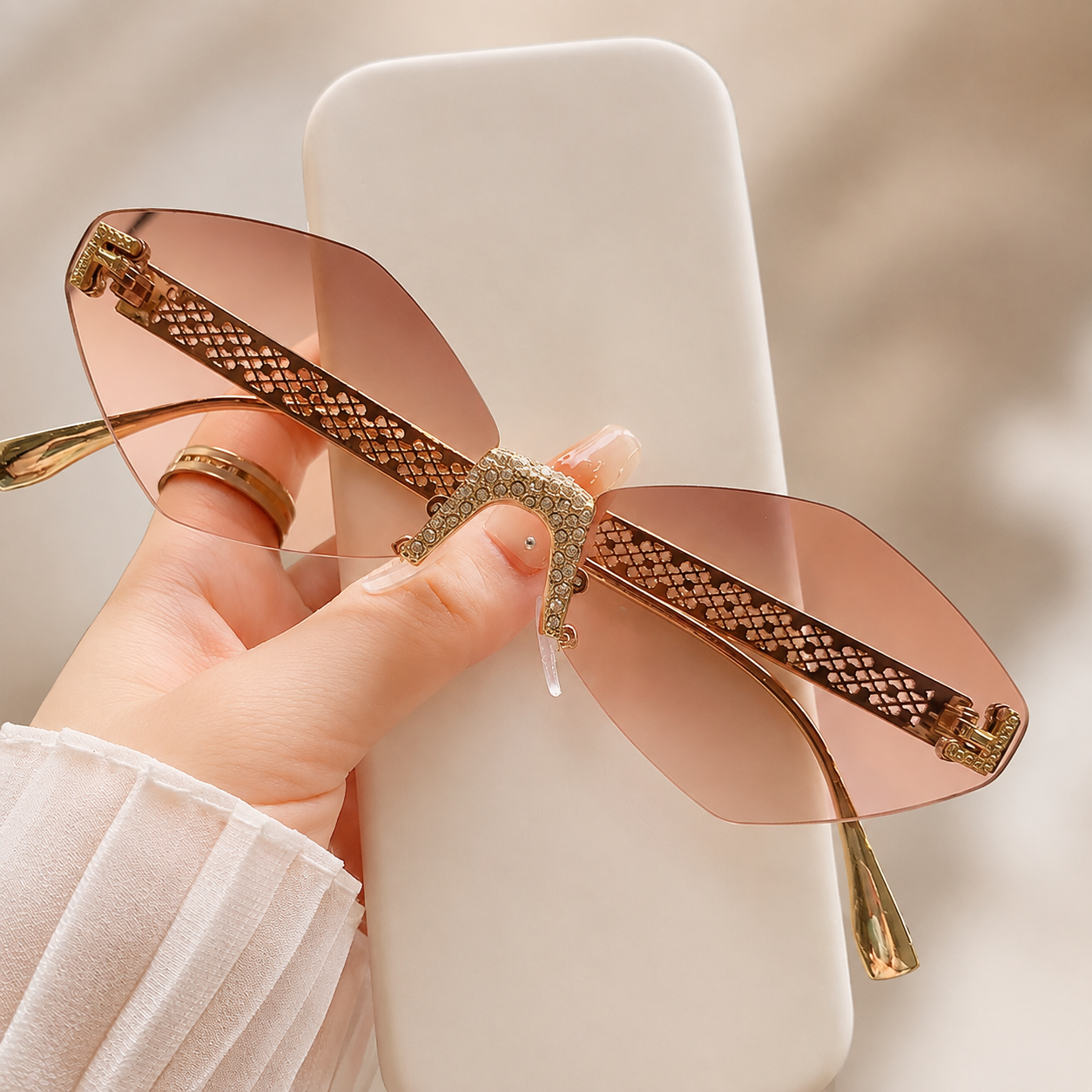TONGINK LUMÉRA | Sparkle-Bridge Rimless Sunglasses