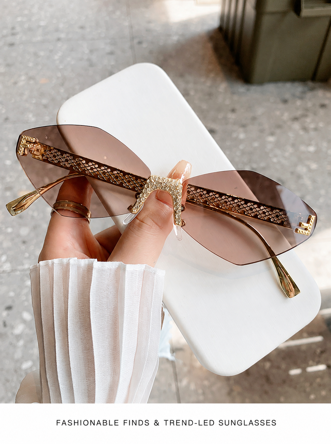 TONGINK LUMÉRA | Sparkle-Bridge Rimless Sunglasses