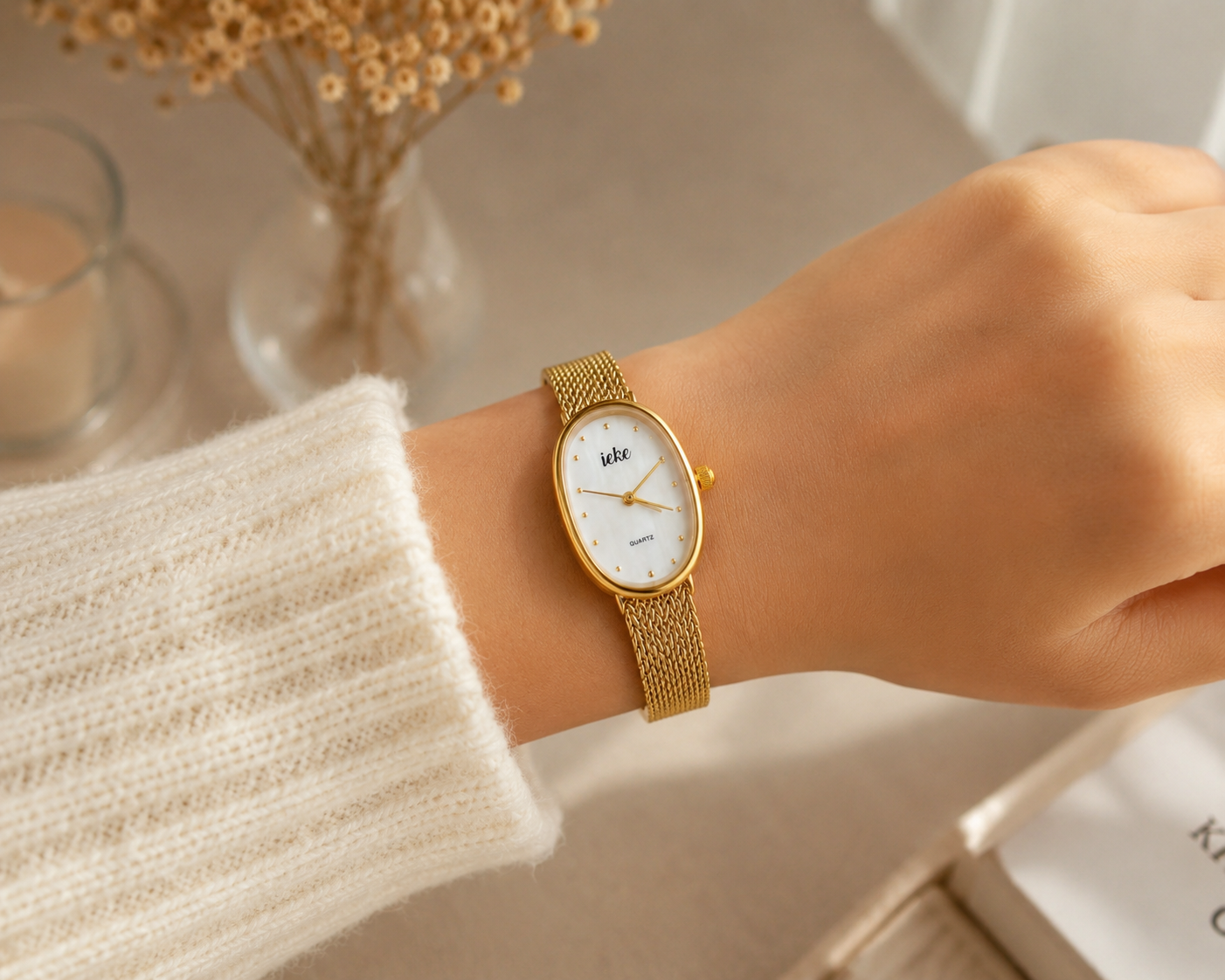 IEKE Pearl Oval Gold Mesh Watch