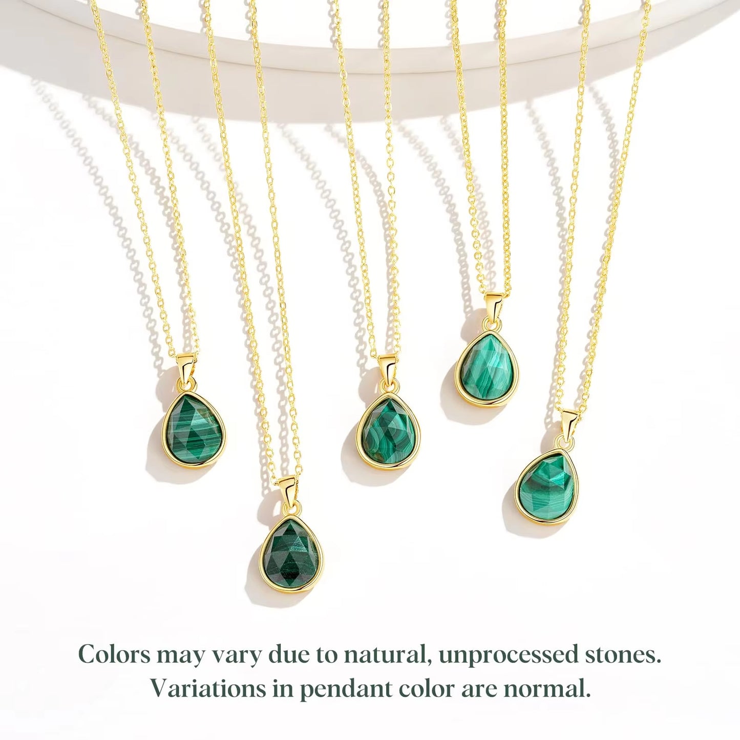 GREEN NATURAL STONE PENDANT NECKLACE