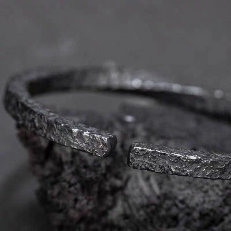 BOLD MEN'S BRACELET