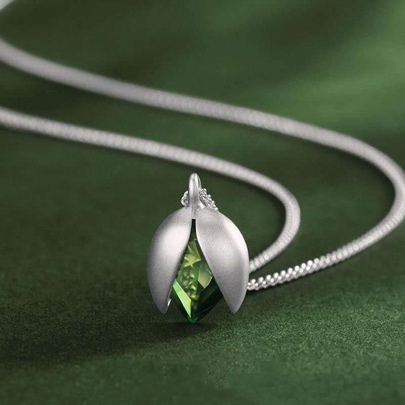 Pistachio Necklace