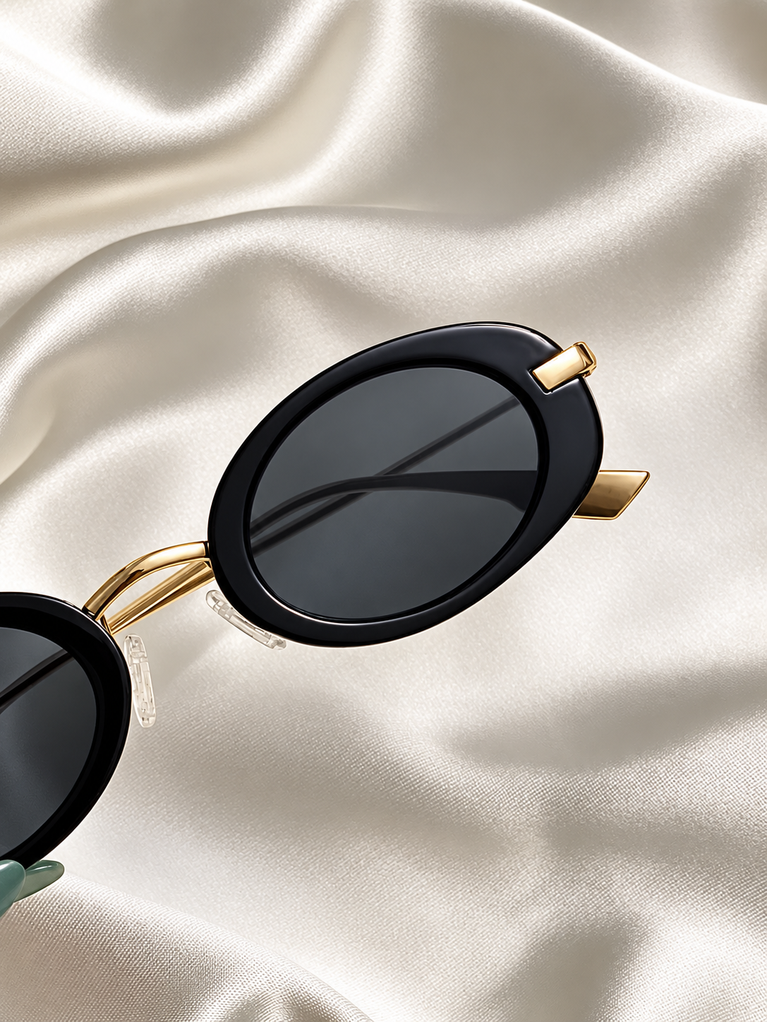 ÉCLISSE Retro Oval Sunglasses