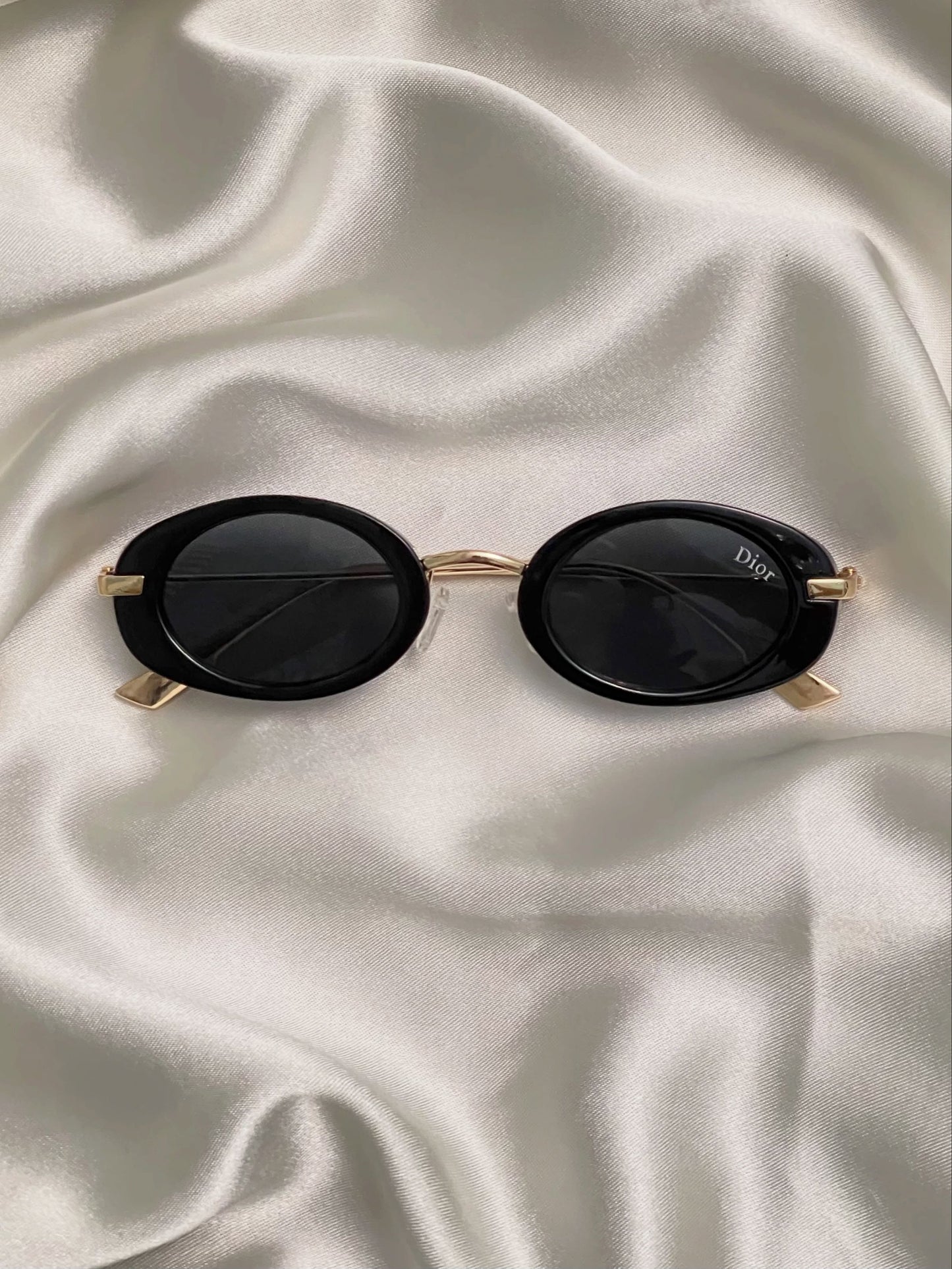 ÉCLISSE Retro Oval Sunglasses