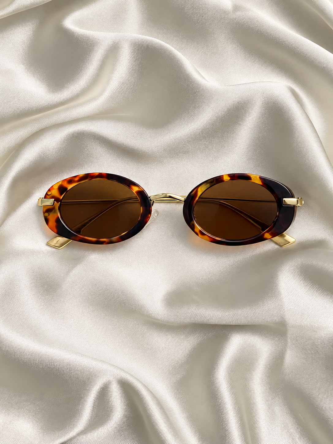 ÉCLISSE Retro Oval Sunglasses