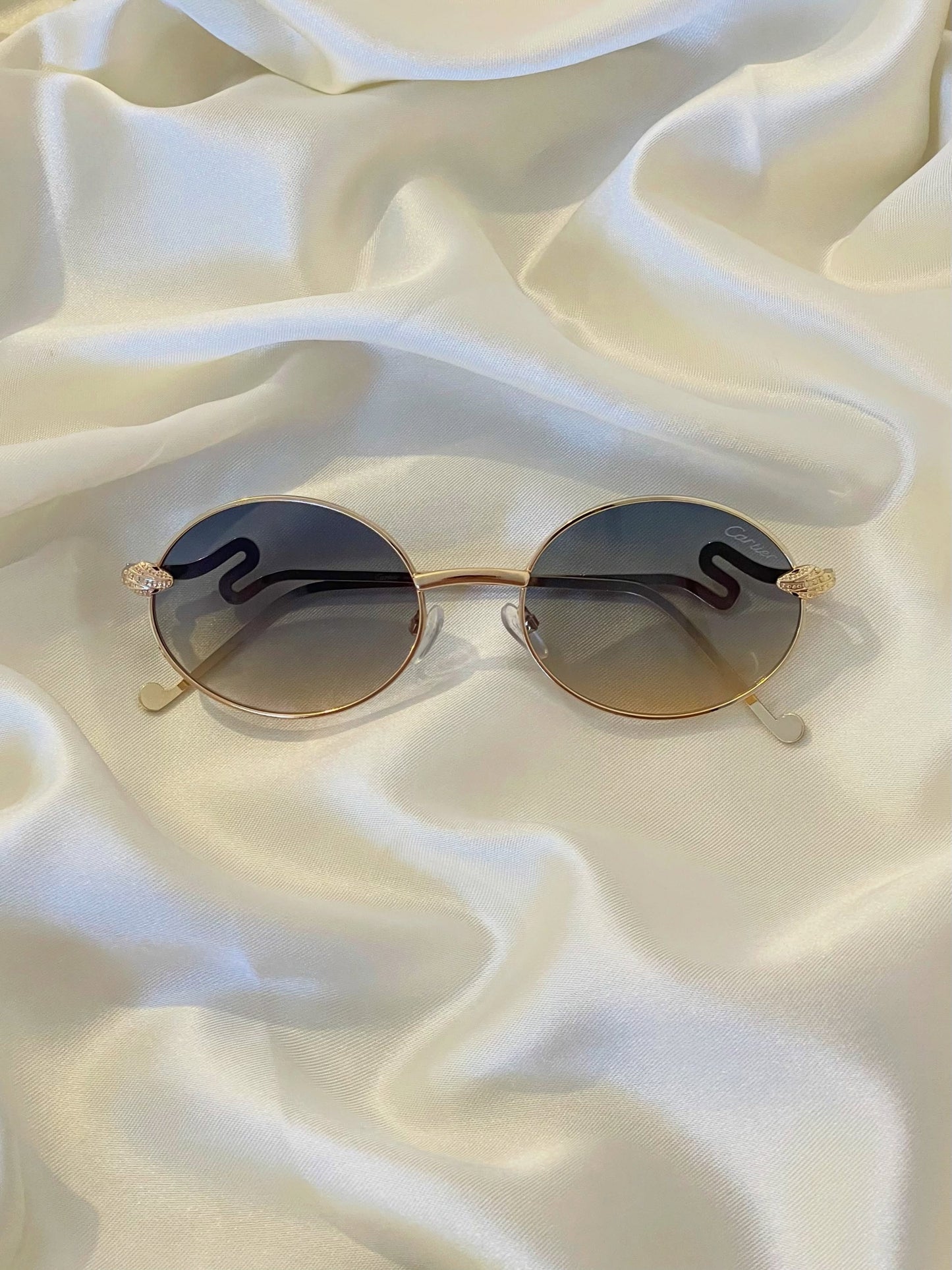 ÉLISE Oval Luxe Sunglasses