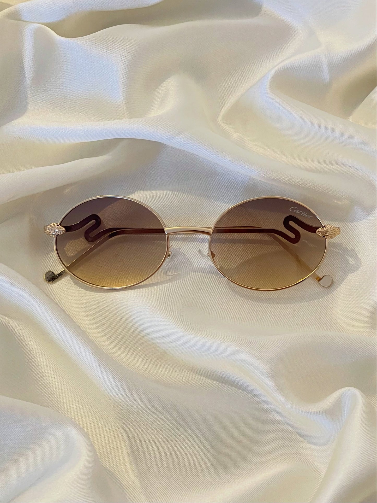 ÉLISE Oval Luxe Sunglasses
