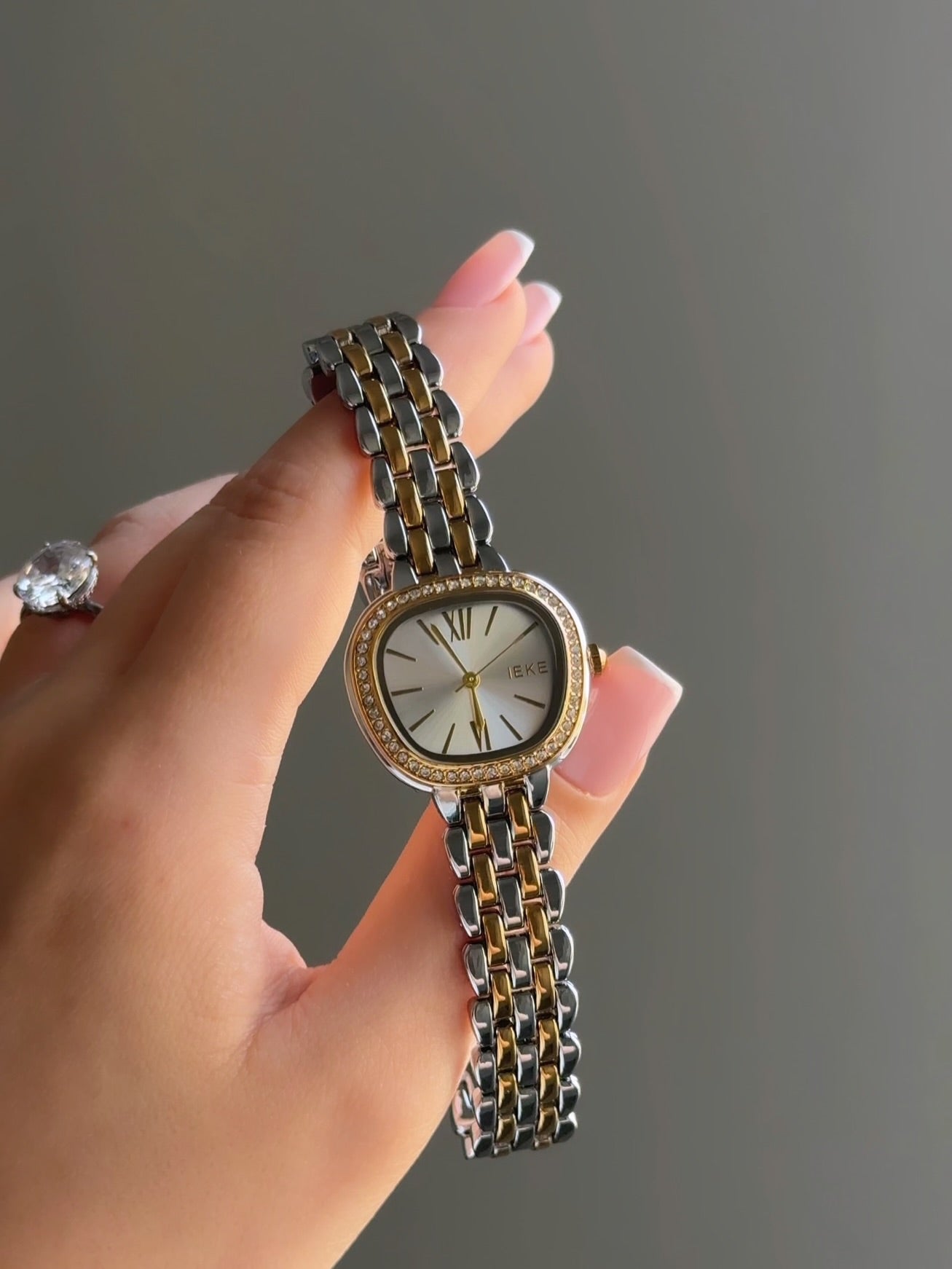 AURELIA Crystal Bracelet