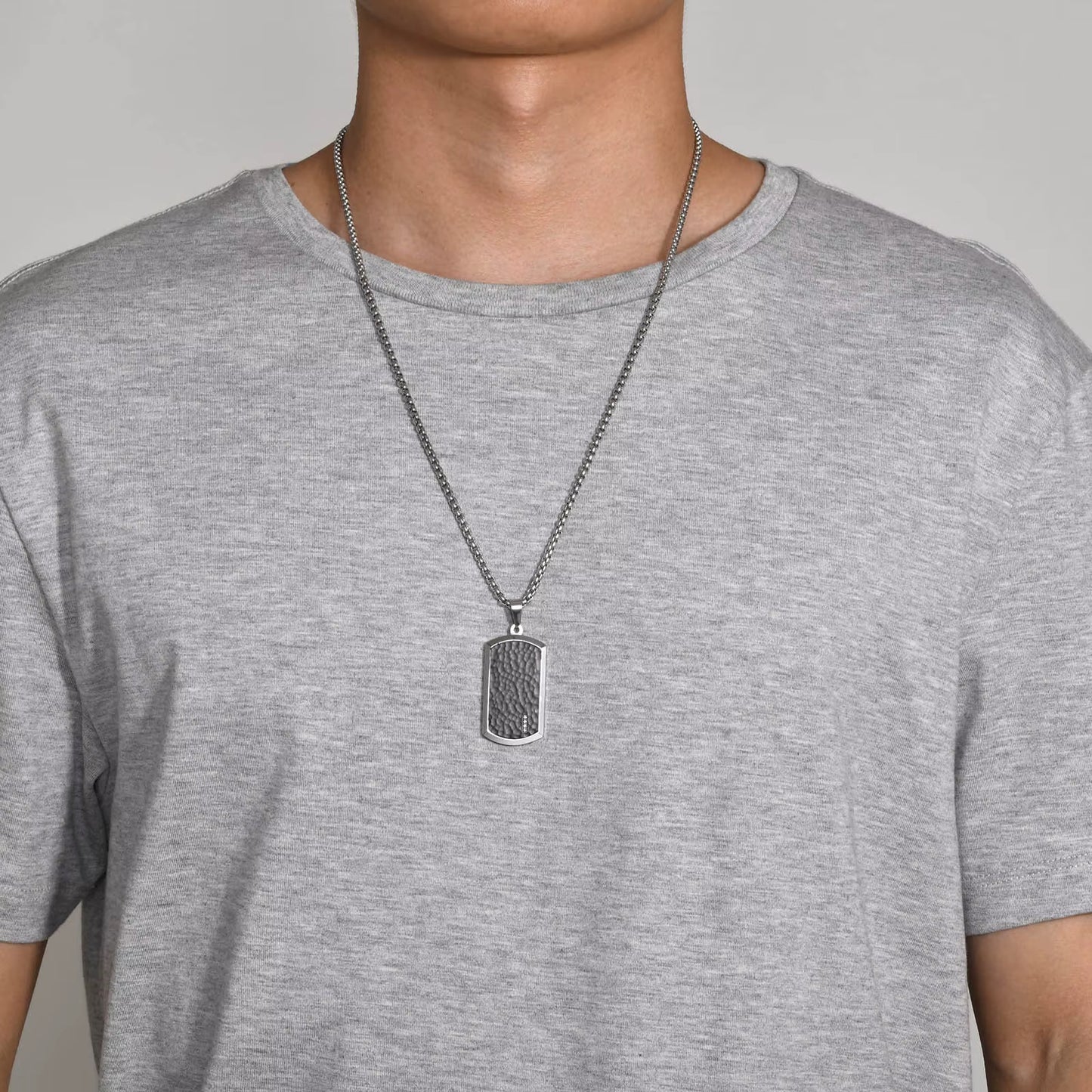 Stainless Steel Pendant Necklace – Fashionable and Durable Design