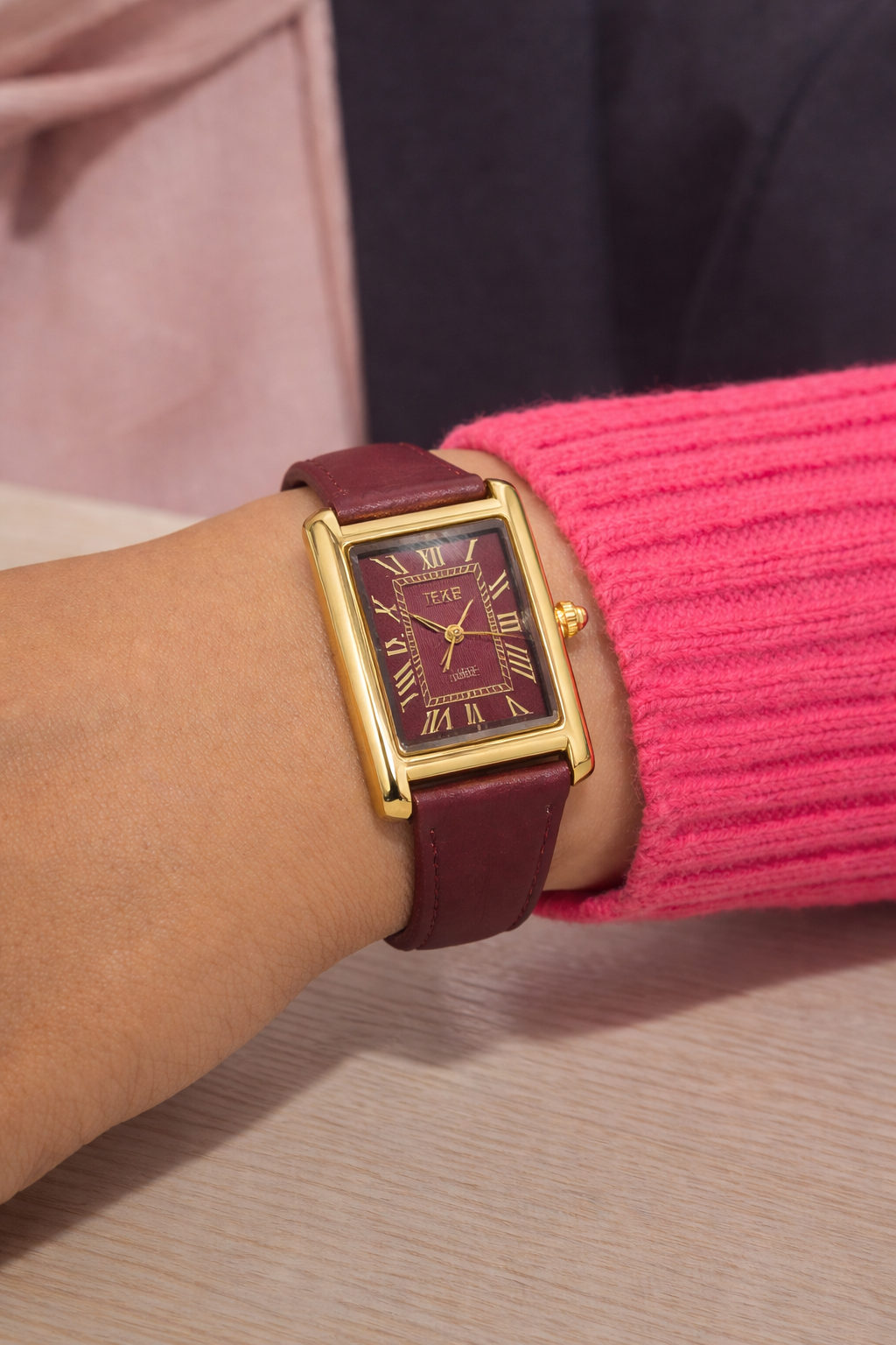 IEKE VINTAGE Wine Dial Leather Watch