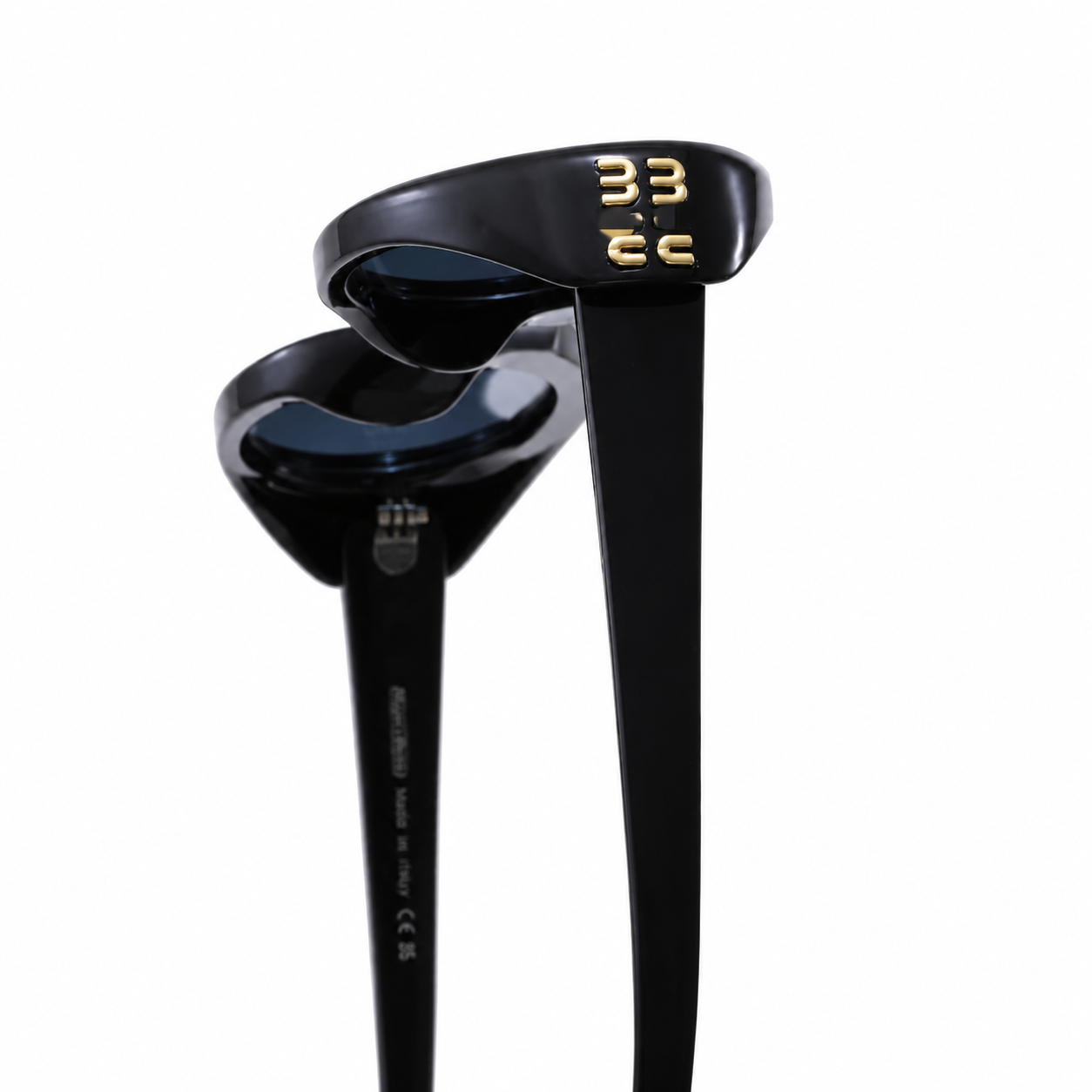 Noir Orbit Oval Sunglasses