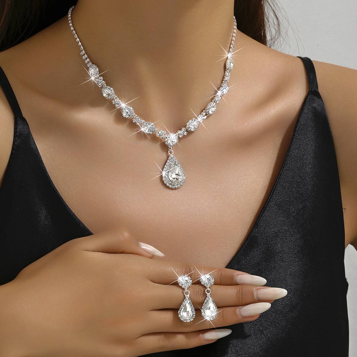💥-Sapphire Crystal Blue Clavicle Neckpiece Set