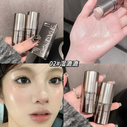 BUY 1 GET 1 ; Wet and Shimmer Moisturizing Highlighter Stick For Skin