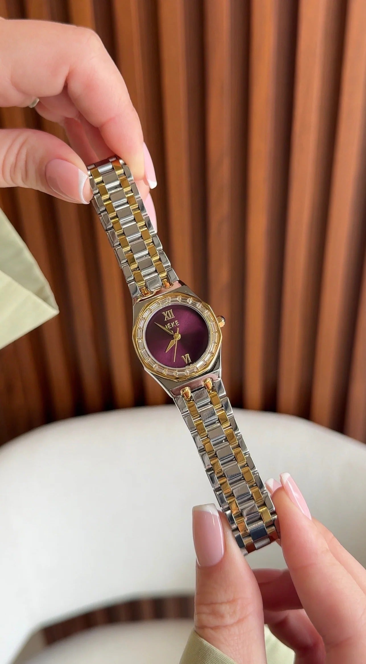 IEKE Violet Stone Watch